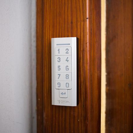 Drooms 4,0 Domotic Smart Self 24H,7 Vicino Treni Porta Susa E Centro Storico トリノ エクステリア 写真
