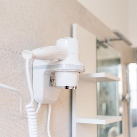 Drooms 4,0 Domotic Smart Self 24H,7 Vicino Treni Porta Susa E Centro Storico トリノ エクステリア 写真
