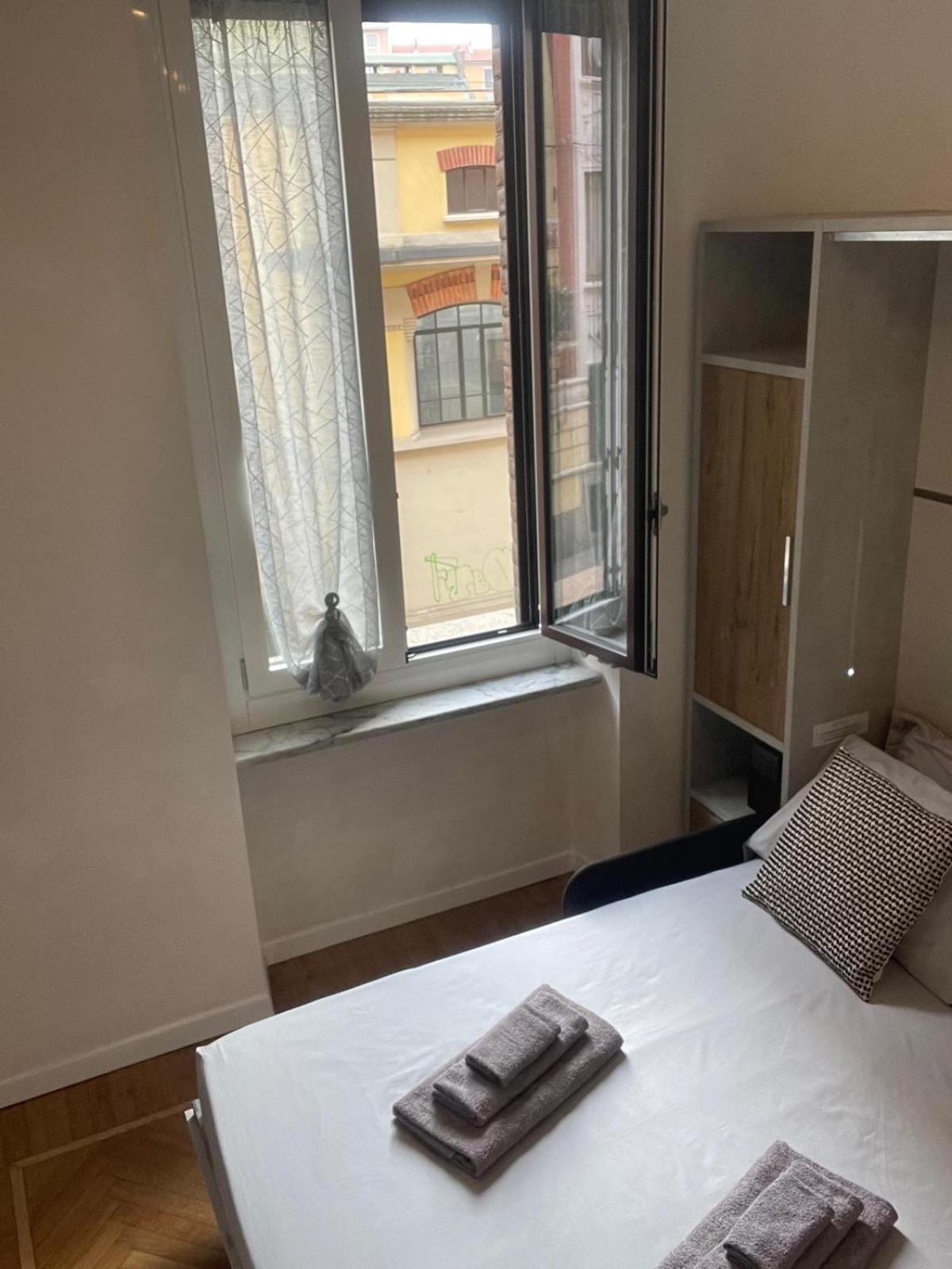 Drooms 4,0 Domotic Smart Self 24H,7 Vicino Treni Porta Susa E Centro Storico トリノ エクステリア 写真