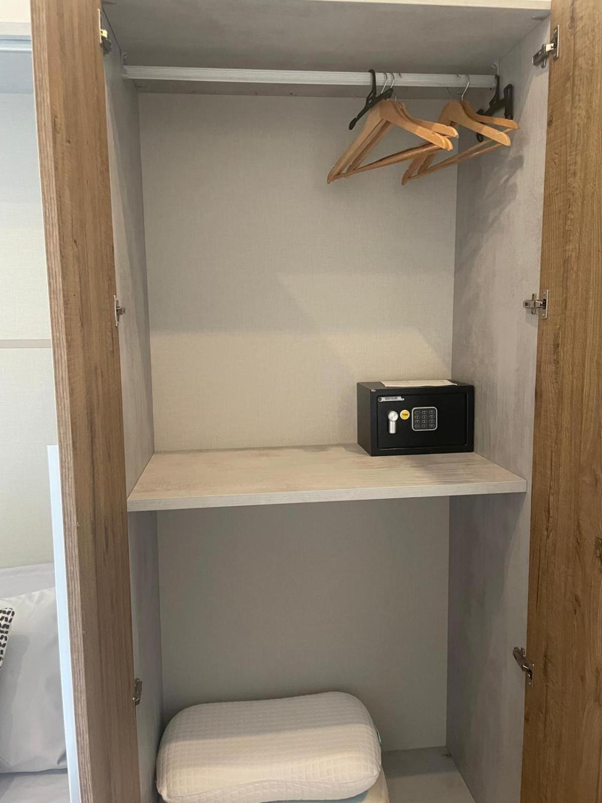 Drooms 4,0 Domotic Smart Self 24H,7 Vicino Treni Porta Susa E Centro Storico トリノ エクステリア 写真