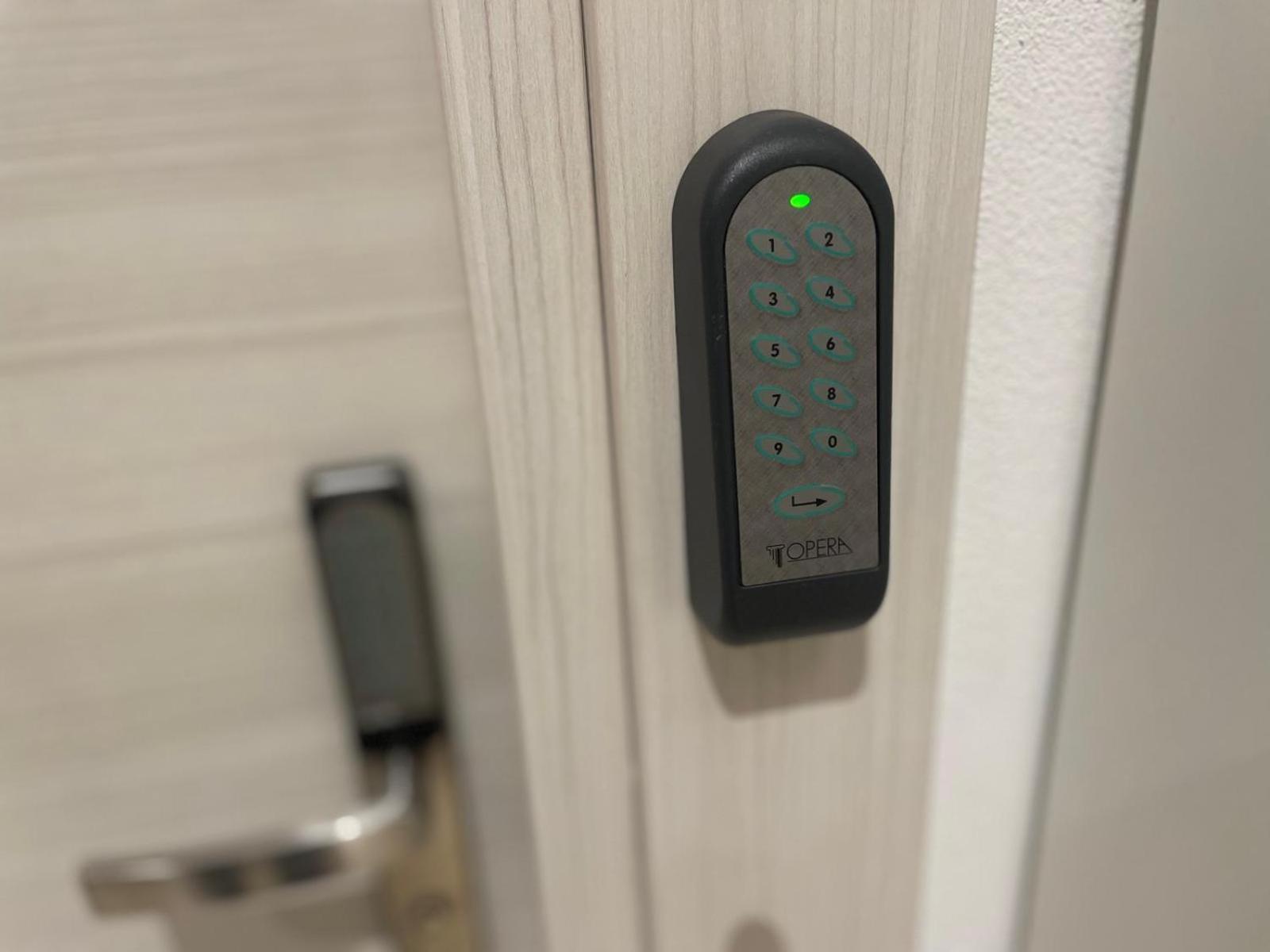 Drooms 4,0 Domotic Smart Self 24H,7 Vicino Treni Porta Susa E Centro Storico トリノ エクステリア 写真